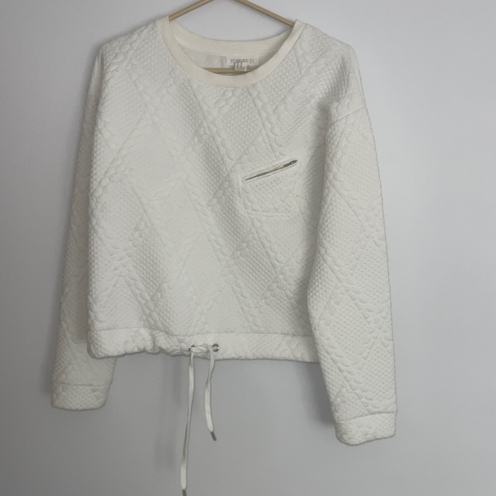 Forever 21 Knit Pattern Crewneck